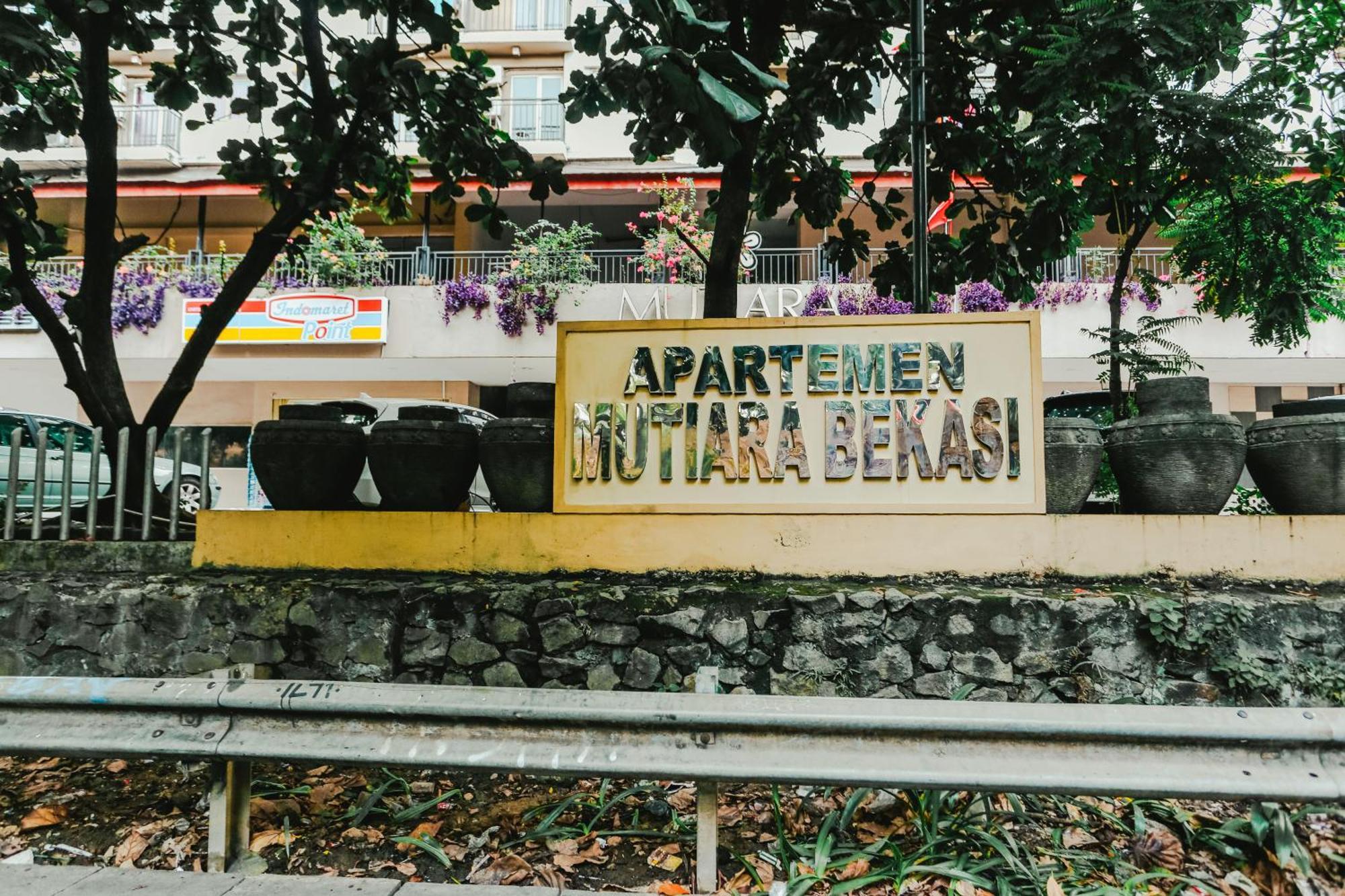 Aurora Mutiara Apartemen Bekasi