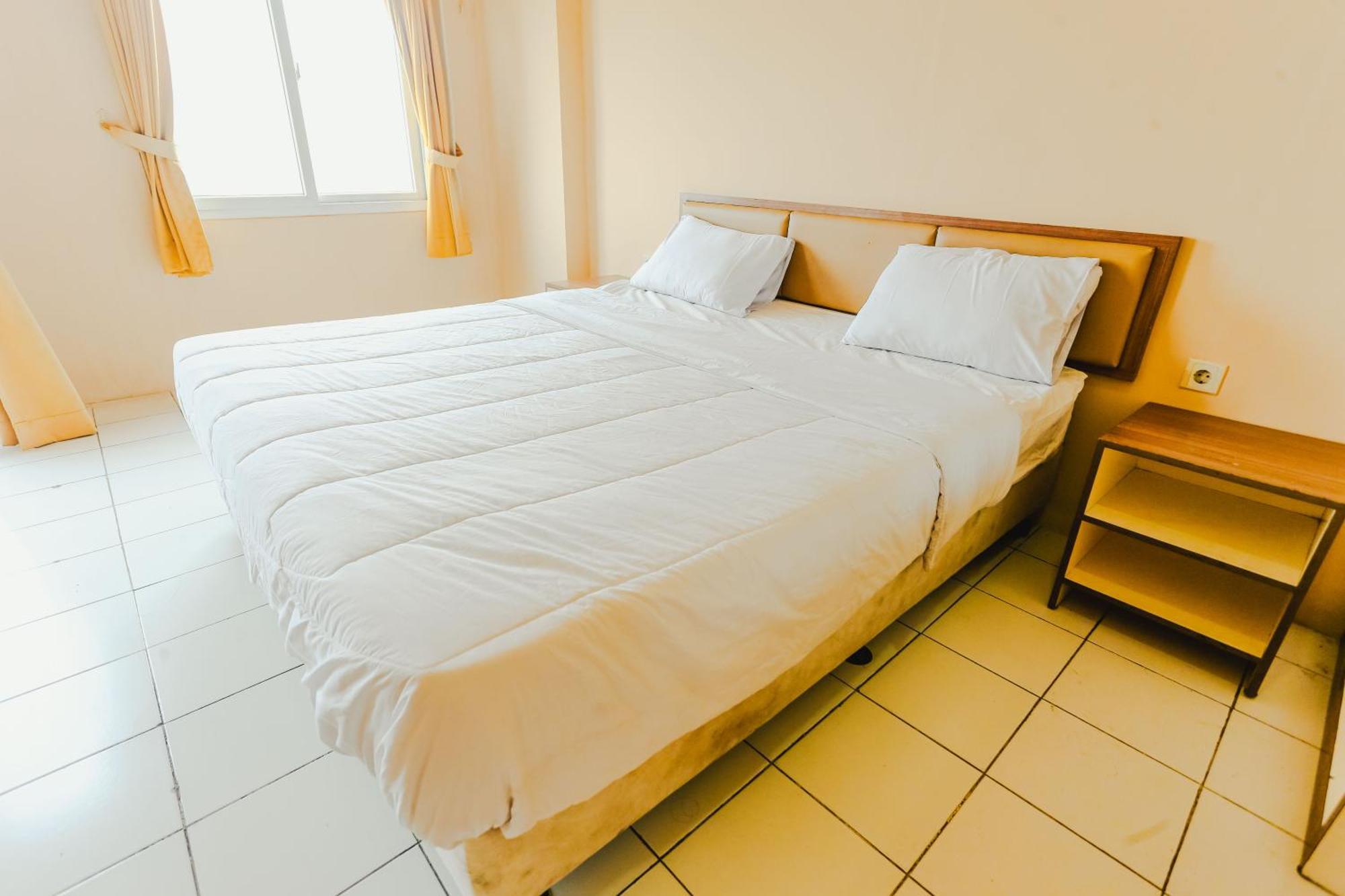 Apartemen Aurora Mutiara *