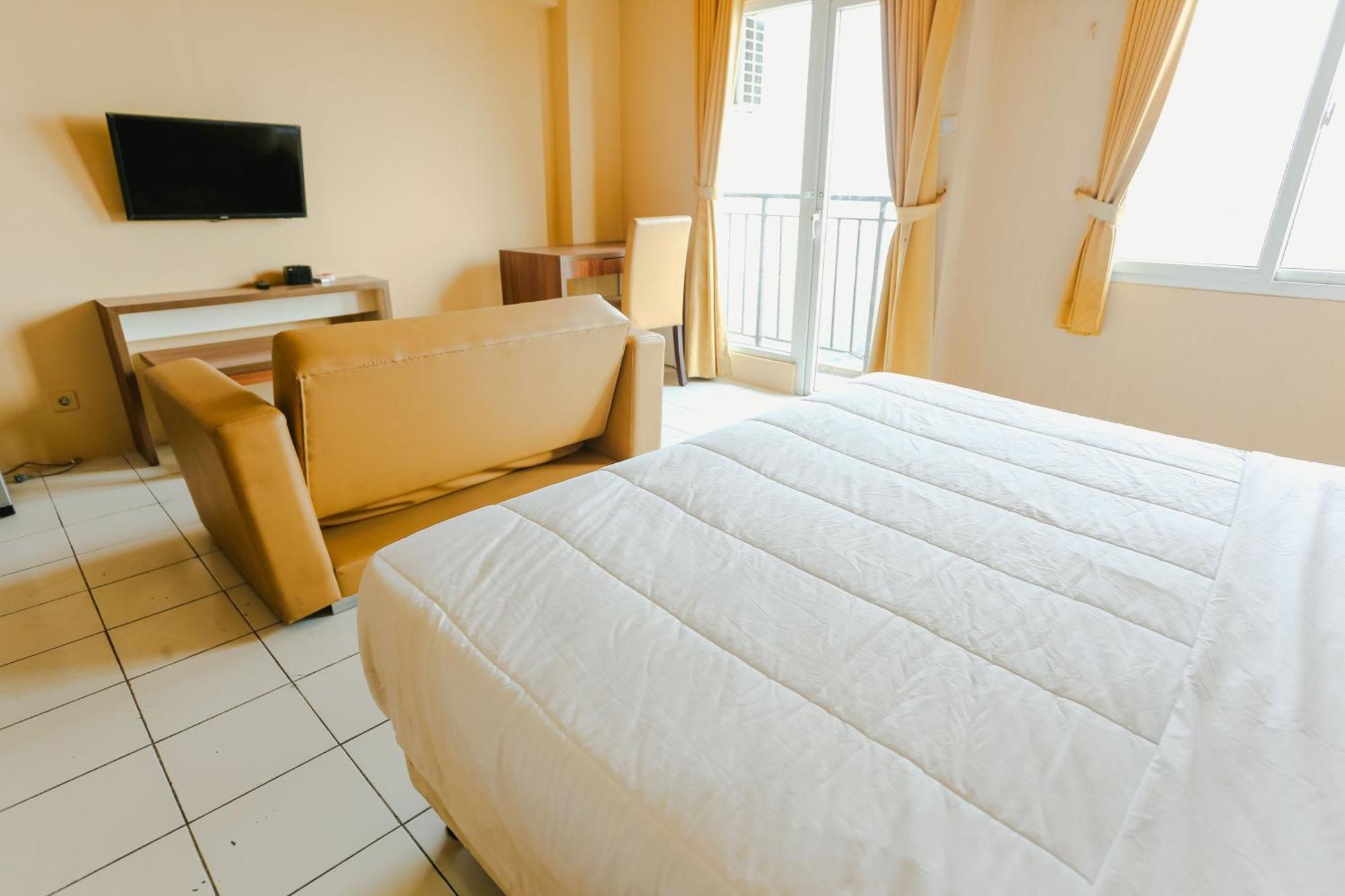 Apartemen Aurora Mutiara Bekasi